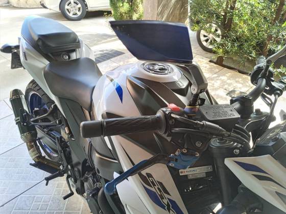 SUZUKI GSX-S750A 